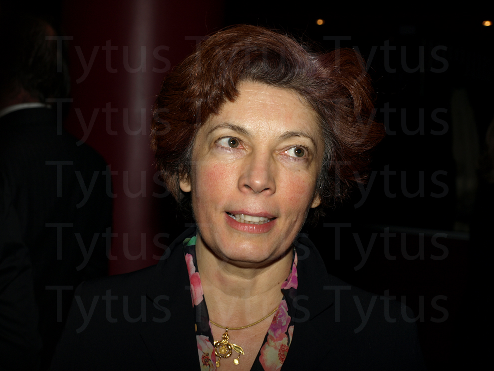 Nelly Rokita