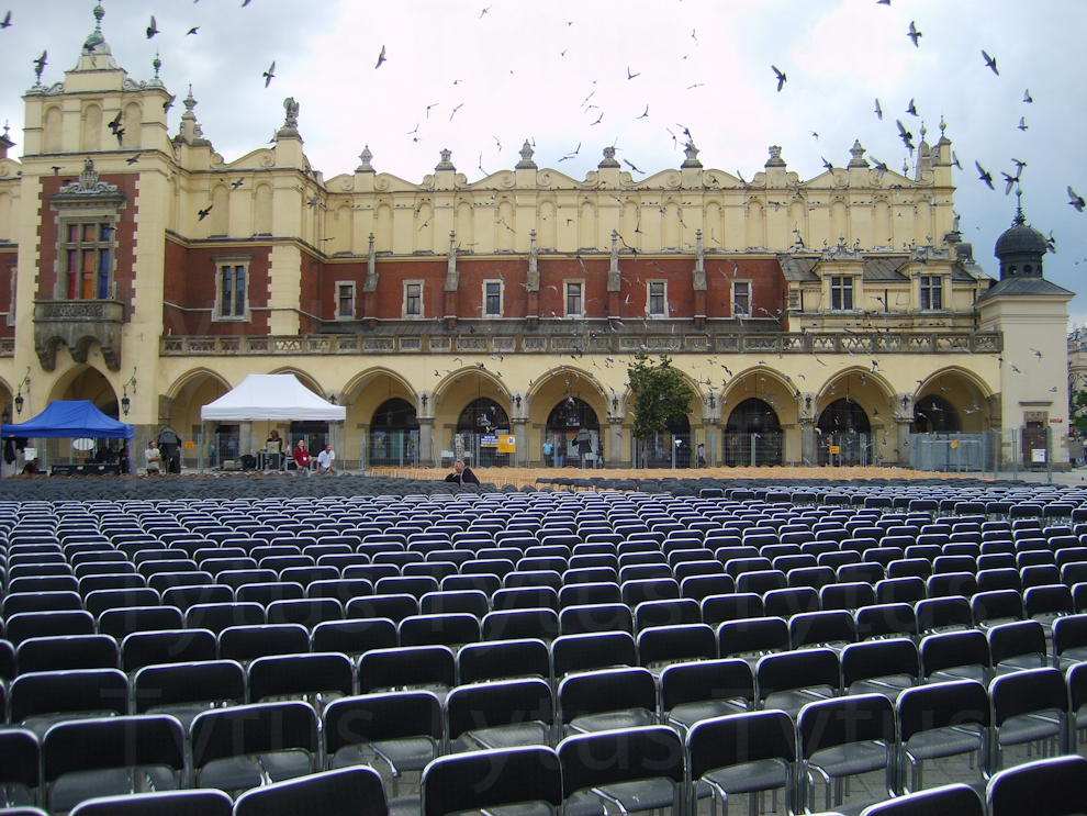 Main Market Square before a concert