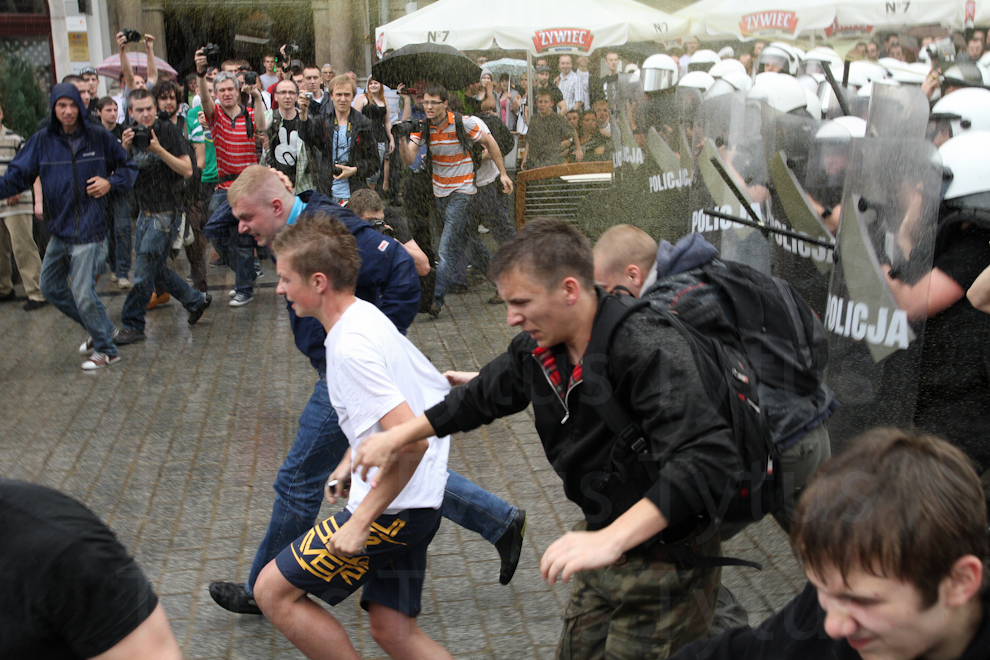 Tear Gas 4