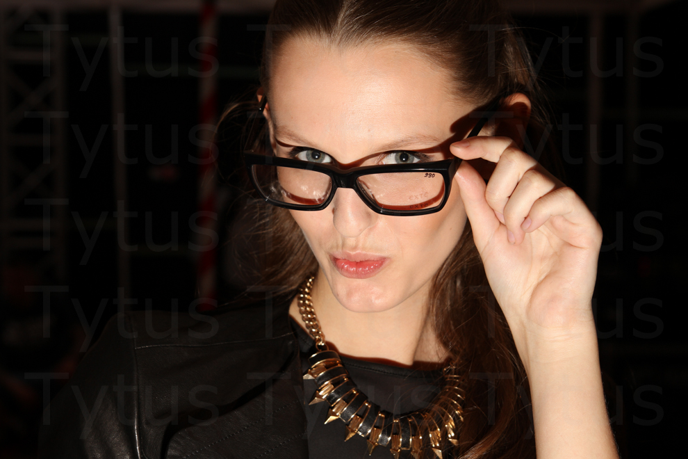 Look at my look