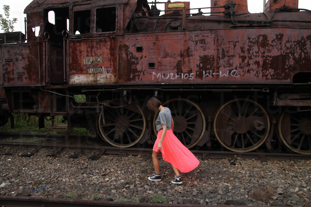 Old locomotive and young Ada Szulc