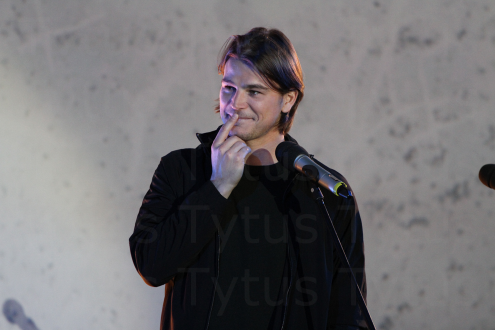 Josh Hartnett