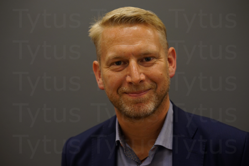   Peter Carlsson  Amplify Ops, former VP of Supply chain in Tesla Motors